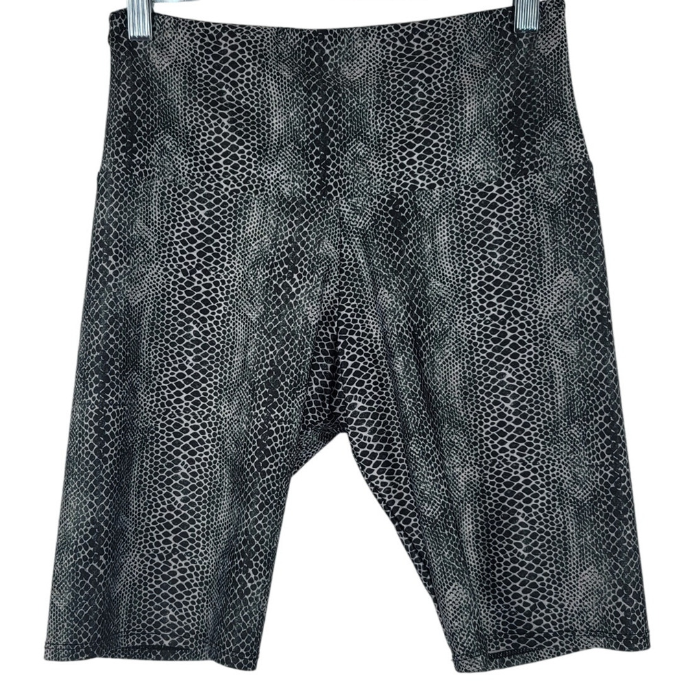 Onzie Black/White Animal Print Walking Hiking Workout Bike Shorts M/L